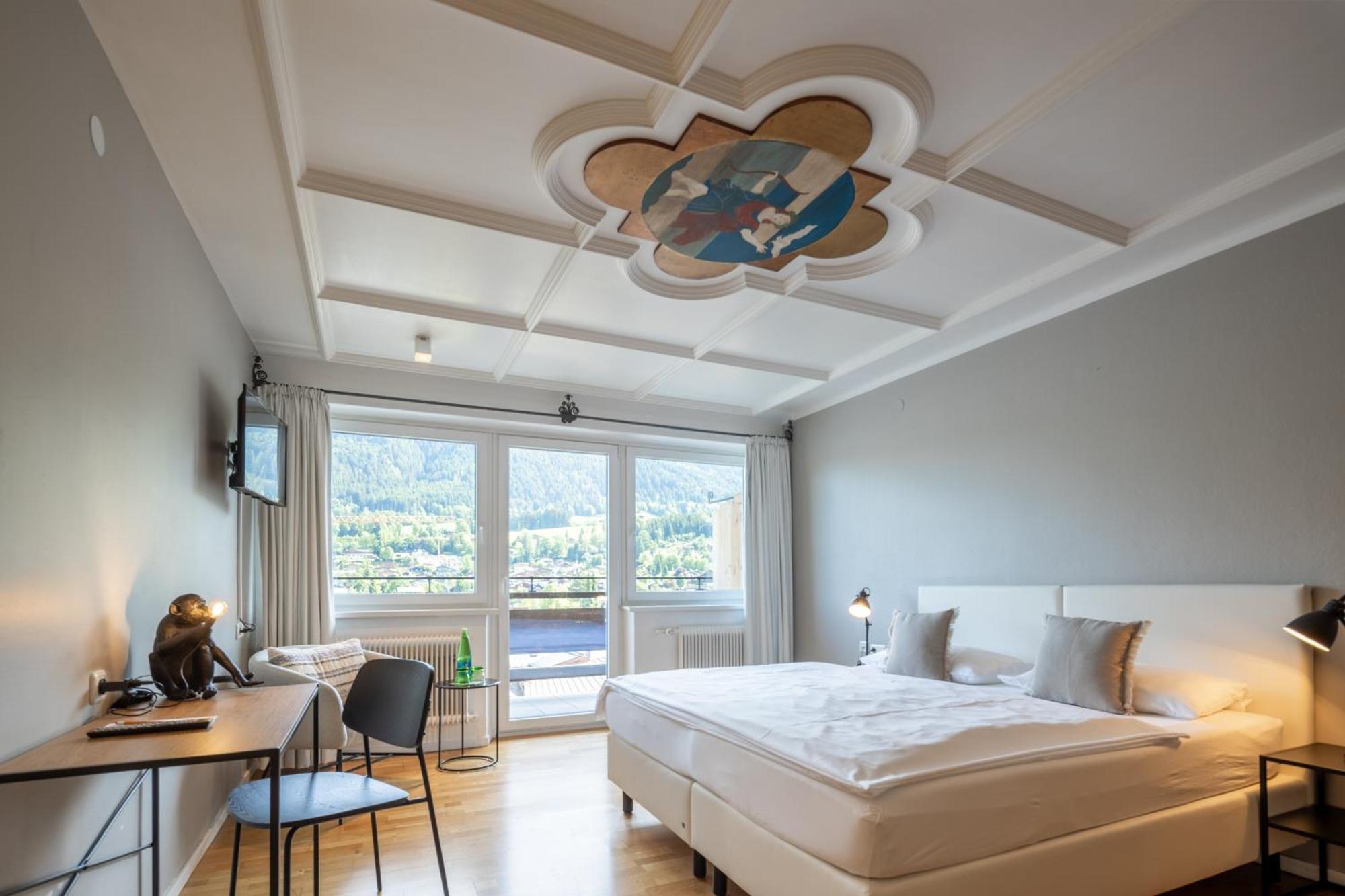 Q! Hotel Maria Theresia Кицбюэль Экстерьер фото